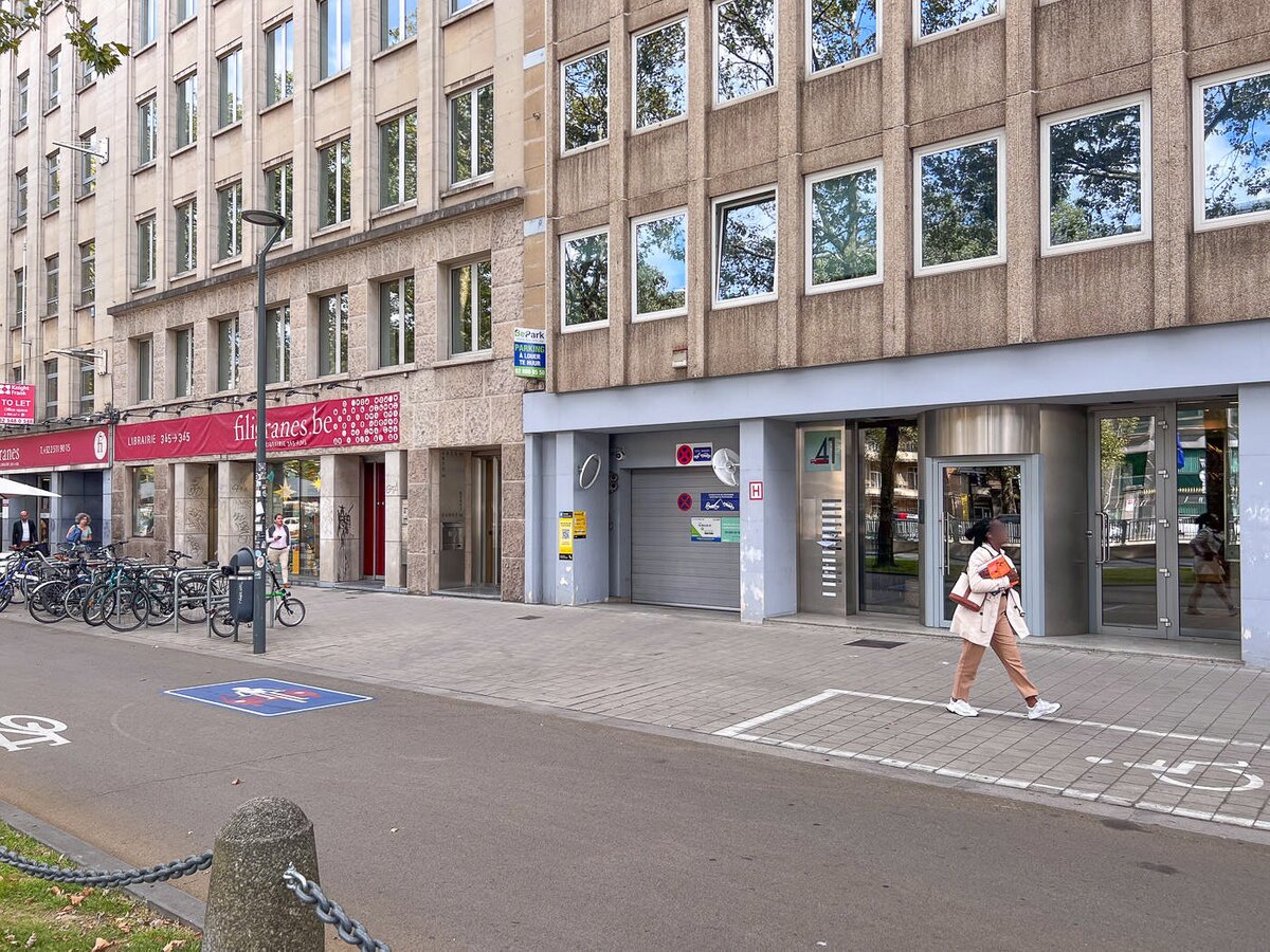 Parcheggio Av. des Arts - Parco di Bruxelles (Parc de Bruxelles)