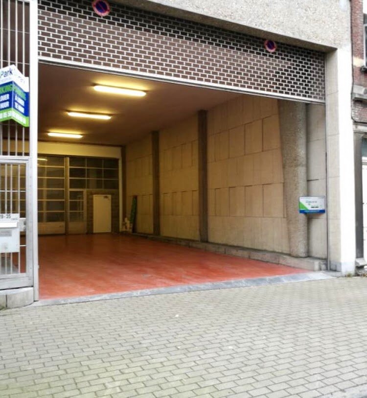 Parking Train Station Schaerbeek