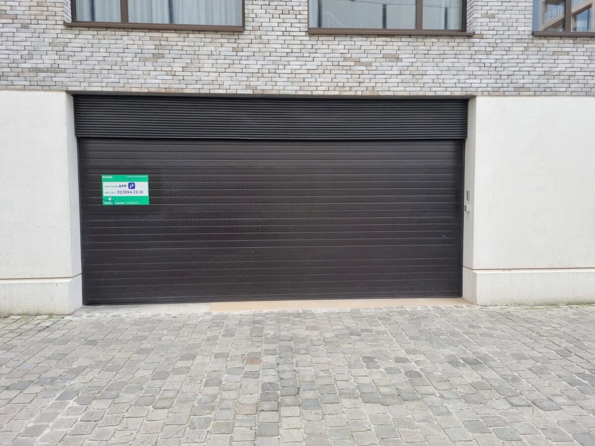 Parkeren op de Molenbergstraat, Antwerpen