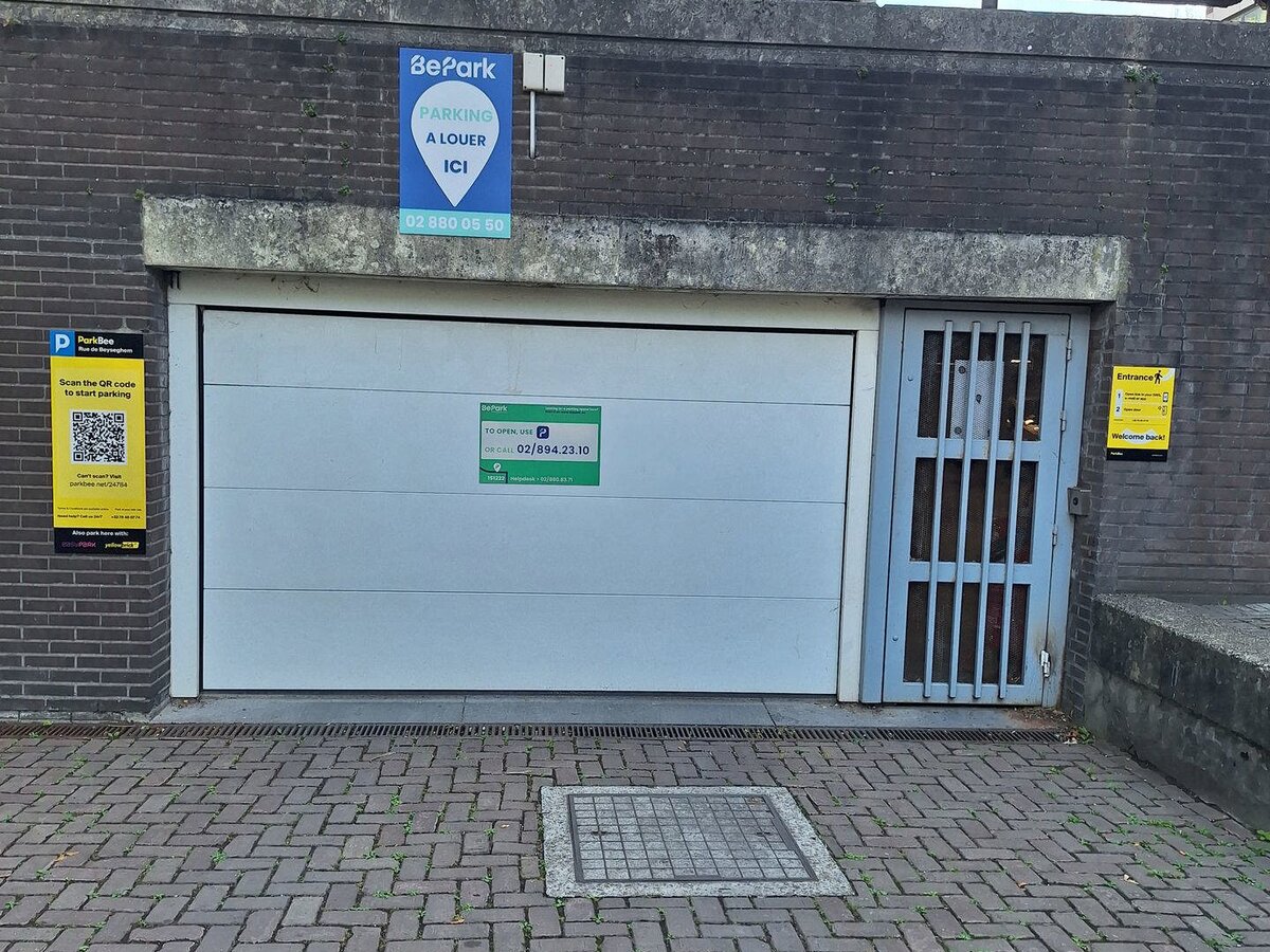 Parking Neder-Over-Heembeek Bruselas