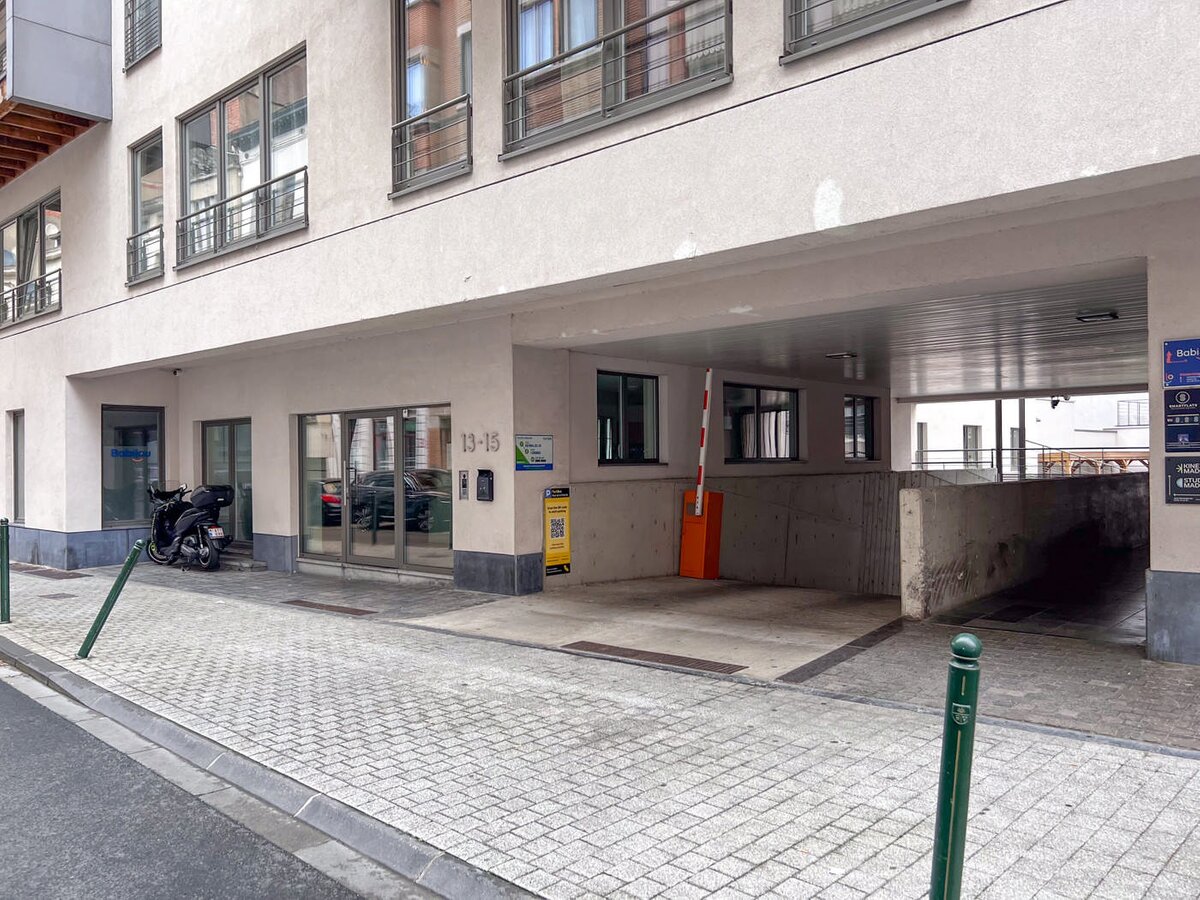 Parcheggio Rue de la Charité, Brussels Park 