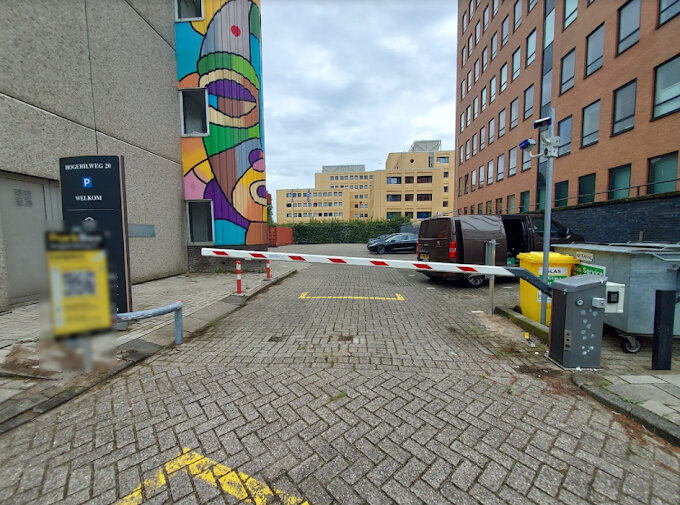 Parking at Hogehilweg 20