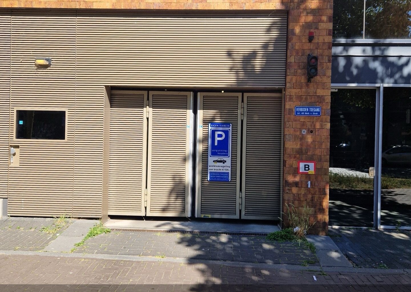 Ryze's parkeerplaats - parkeren dichtbij IJburg