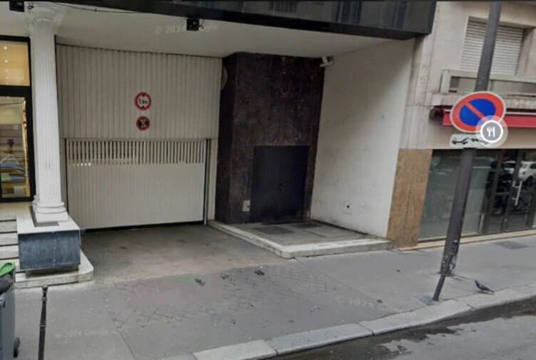 Posto auto di Tanguy - parcheggio vicino agli Champs-Élysées di Parigi