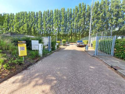 Parking IJsbaanpad Olympic Stadium Amsterdam Zuid