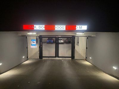 Parking de Sam - stationnement près de Zeeburgereiland, Amsterdam