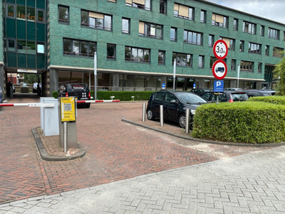 Parkeren bij Emerald House