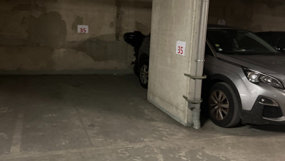 Parcheggio di Najet - parcheggio vicino al Parc de la Villette Parigi