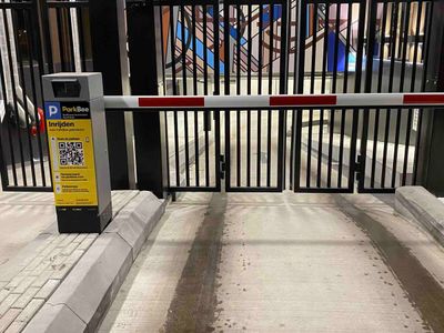 Parking  OurDomain  Holendrecht