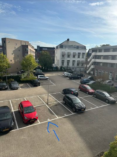Parkeerplaats bij het Van Abbemuseum Eindhoven – Privéplek in het stadscentrum