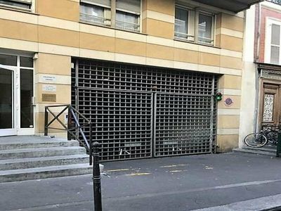 De parkeerplaats van Anita - parkeren dicht bij Le Marais Parijs