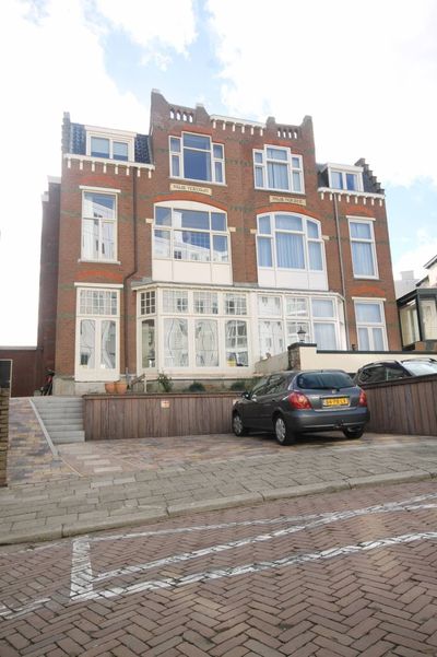 Parking de Fred - parking près de la plage de Scheveningen, Pier, Boulevard Hotel