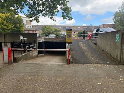 Parkeergarage Apeldoorn Centrum – Prins Willem-Alexanderlaan