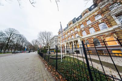 Parking Rotterdam Centre Erasmus Bridge