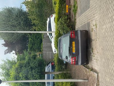 Parcheggio Conveniente a Duivendrecht, Vicino ad Amsterdam