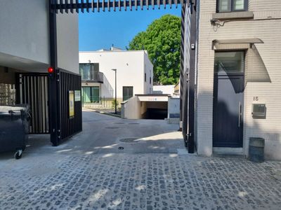 Parken in der Nähe des Atomiums - CHU Brugmann Brüssel