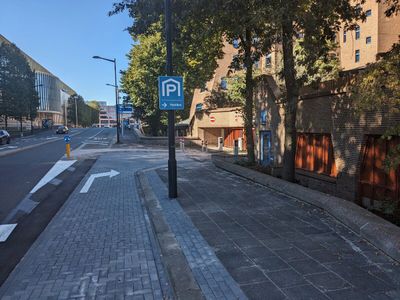 Parking Zandkasteel Amsterdam Bijlmer ArenA Station