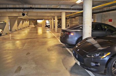 Valkenburgerstraat - Small car