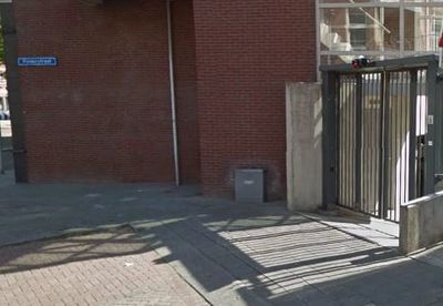 Riyaaz's Parkplatz - Parken in der Nähe von Kop van Zuid, Rotterdam