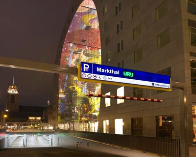 Parcheggio privato presso Markthal – Centro di Rotterdam