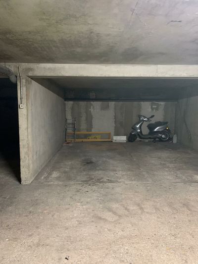 Oui's Parkplatz - Parken in der Nähe des Père-Lachaise-Friedhofs