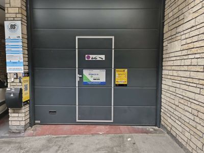 Parking Boulevard de la Deuxième Armée Britannique - Brussels