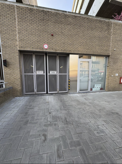 Parcheggio custodito vicino al centro città