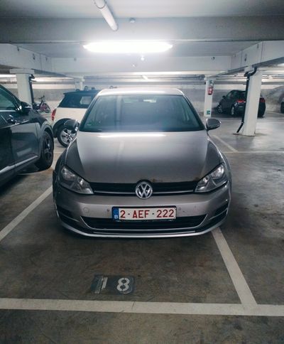 Le parking d'Héloïse - parking près des Étangs d'Ixelles, Bruxelles