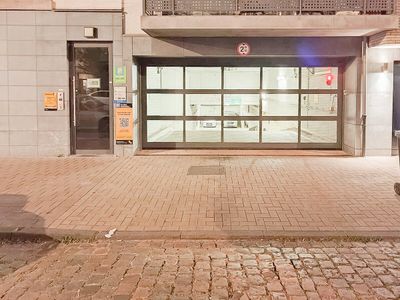 Parking Brussels South Station Rue de Fiennes