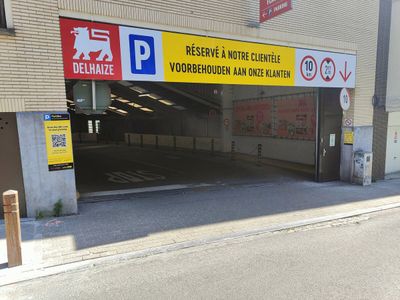 Parking Flagey Delhaize Ixelles, Brussels