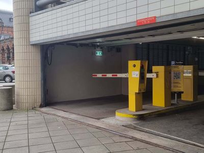 Parkplatz Groningen Bahnhof 