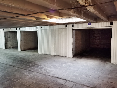 Parkplatz Rue Luther, Brüssel