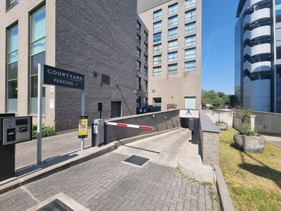 Parkhaus im Courtyard by Marriott