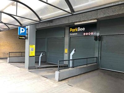 Parking Oostplein Rotterdam