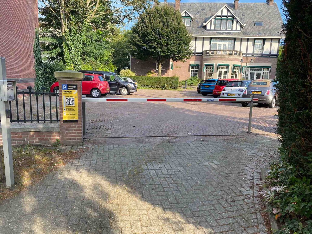 Parkeerplaats Ariënsplein Enschede