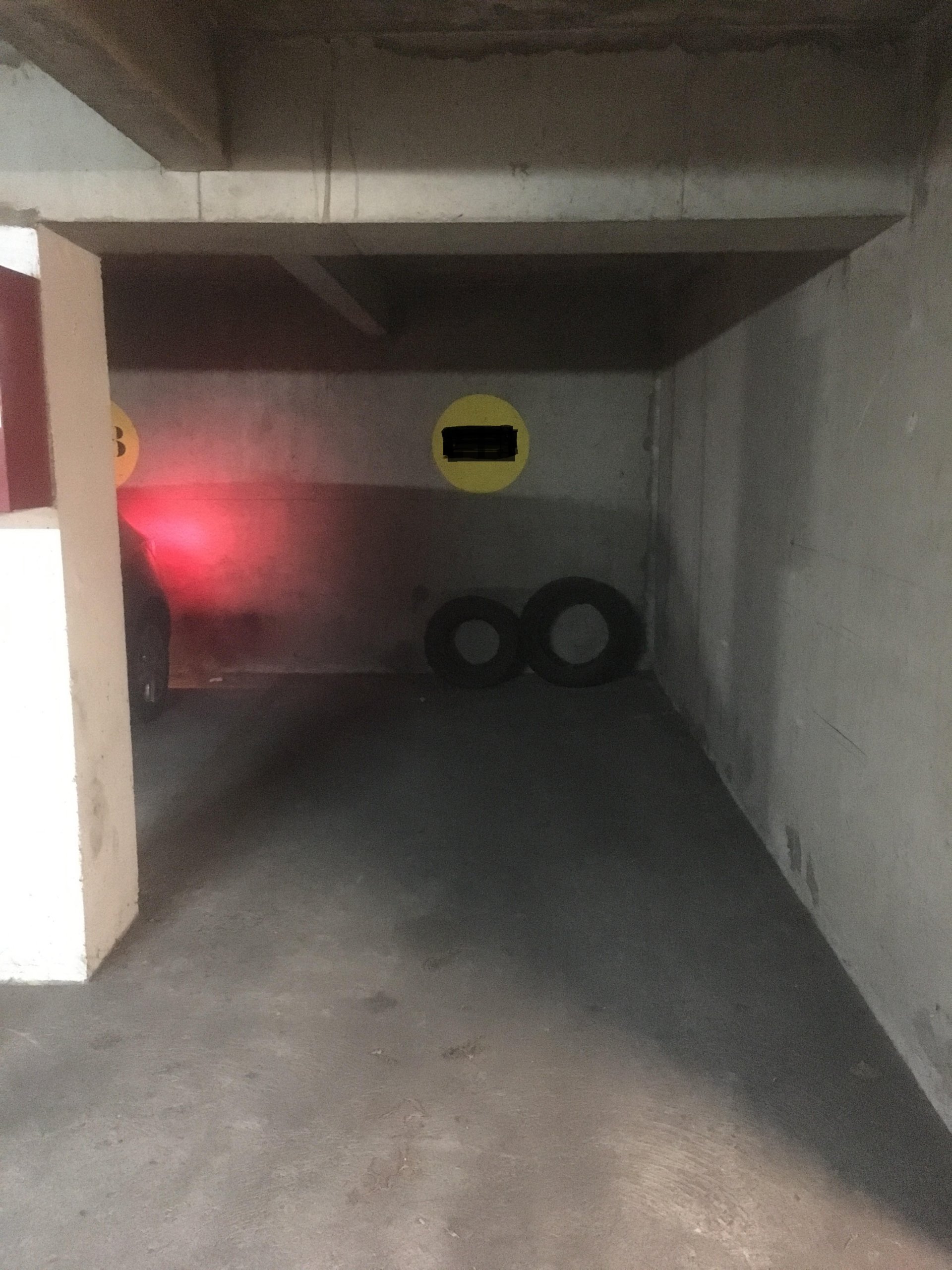 Il parcheggio di Anne Charlotte - parcheggio vicino alla Gare Montparnasse a Parigi