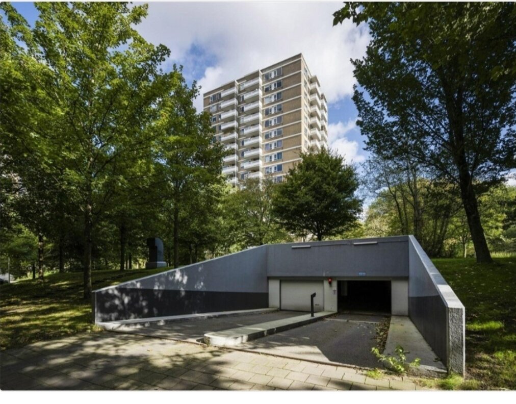 Lahcens Parkplatz - Parken in der Nähe des Rembrandtparks Amsterdam West