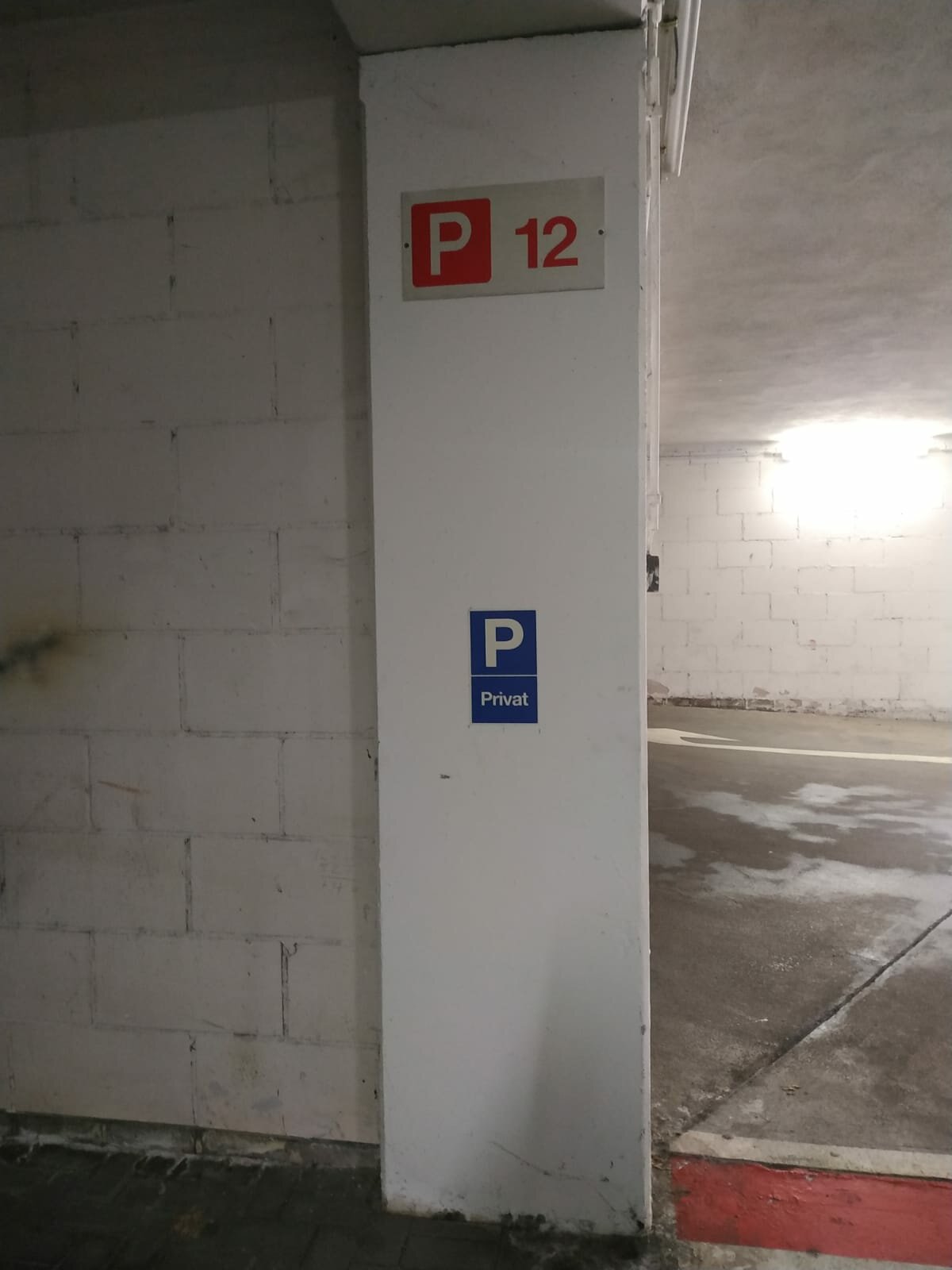 Posto auto di Pragya - parcheggio vicino a Westend-Süd, Francoforte sul Meno