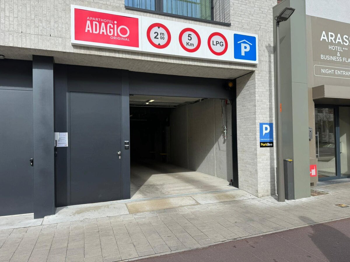 Parkeren Antwerpen Centrum - Adagio Hotel