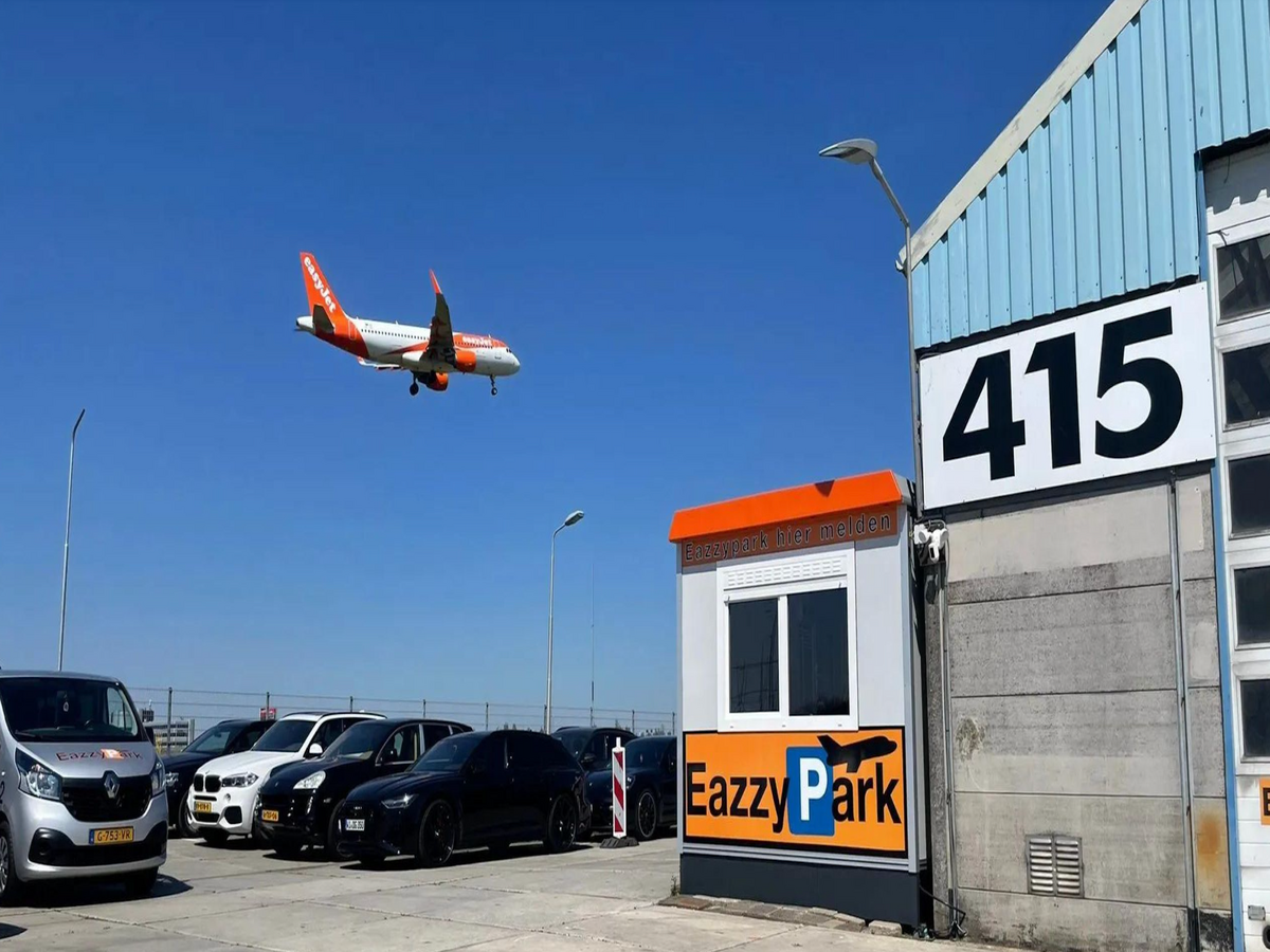 Schiphol Luchthaven Parkeren – EazzyPark A1