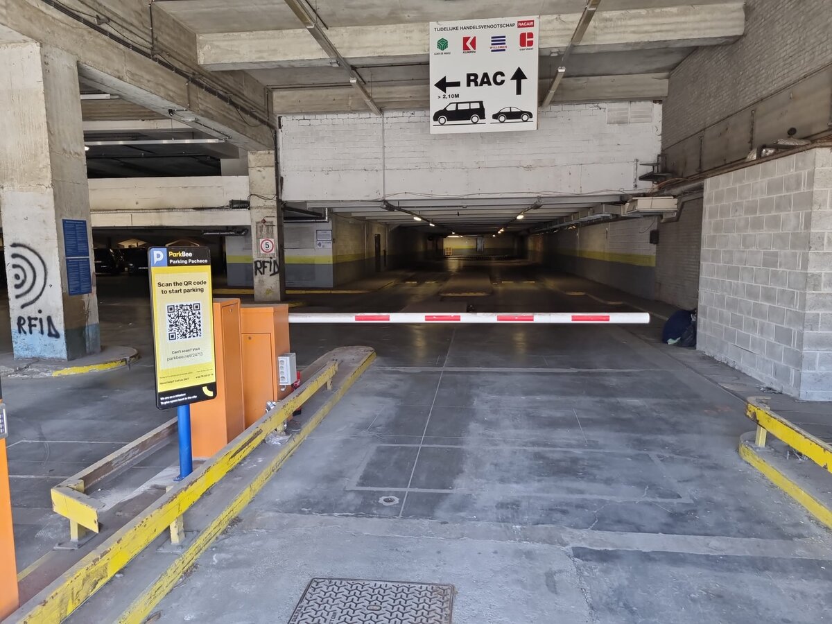 Parcheggio Pacheco - Rue Neuve - Centro di Bruxelles