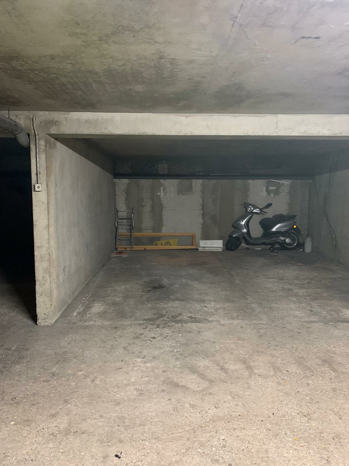 Parking van Oui - parkeren dicht bij de Père Lachaise begraafplaats