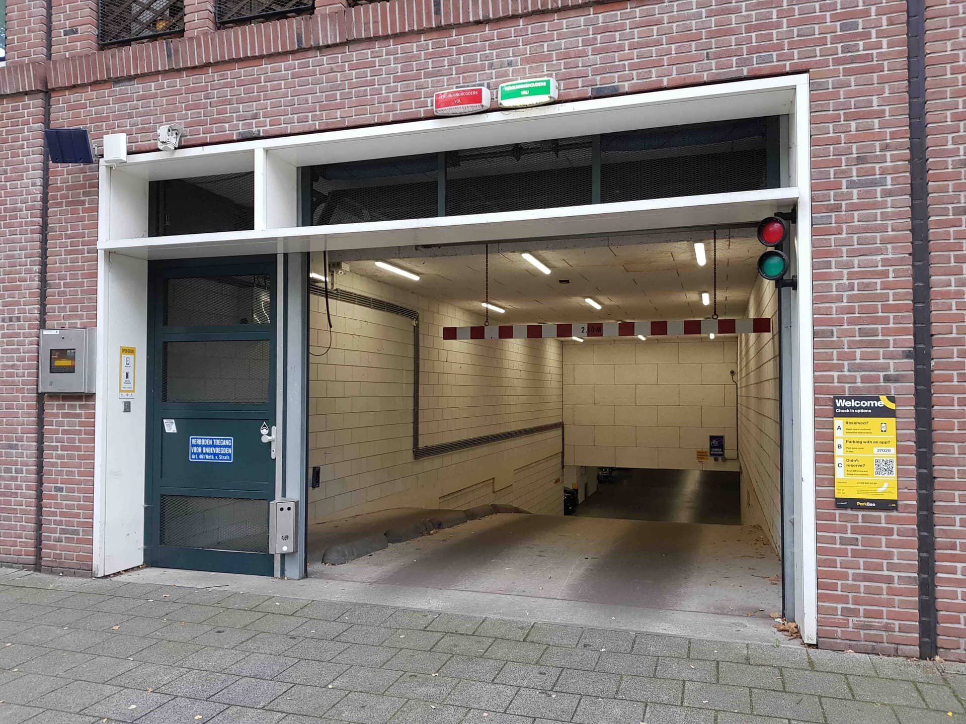 Parkeergarage Czaar Peterstraat-Cruquiusstraat Amsterdam Centrum