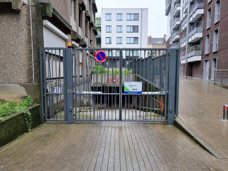 Parcheggio Stazione di Bruxelles-Chapelle Marollen