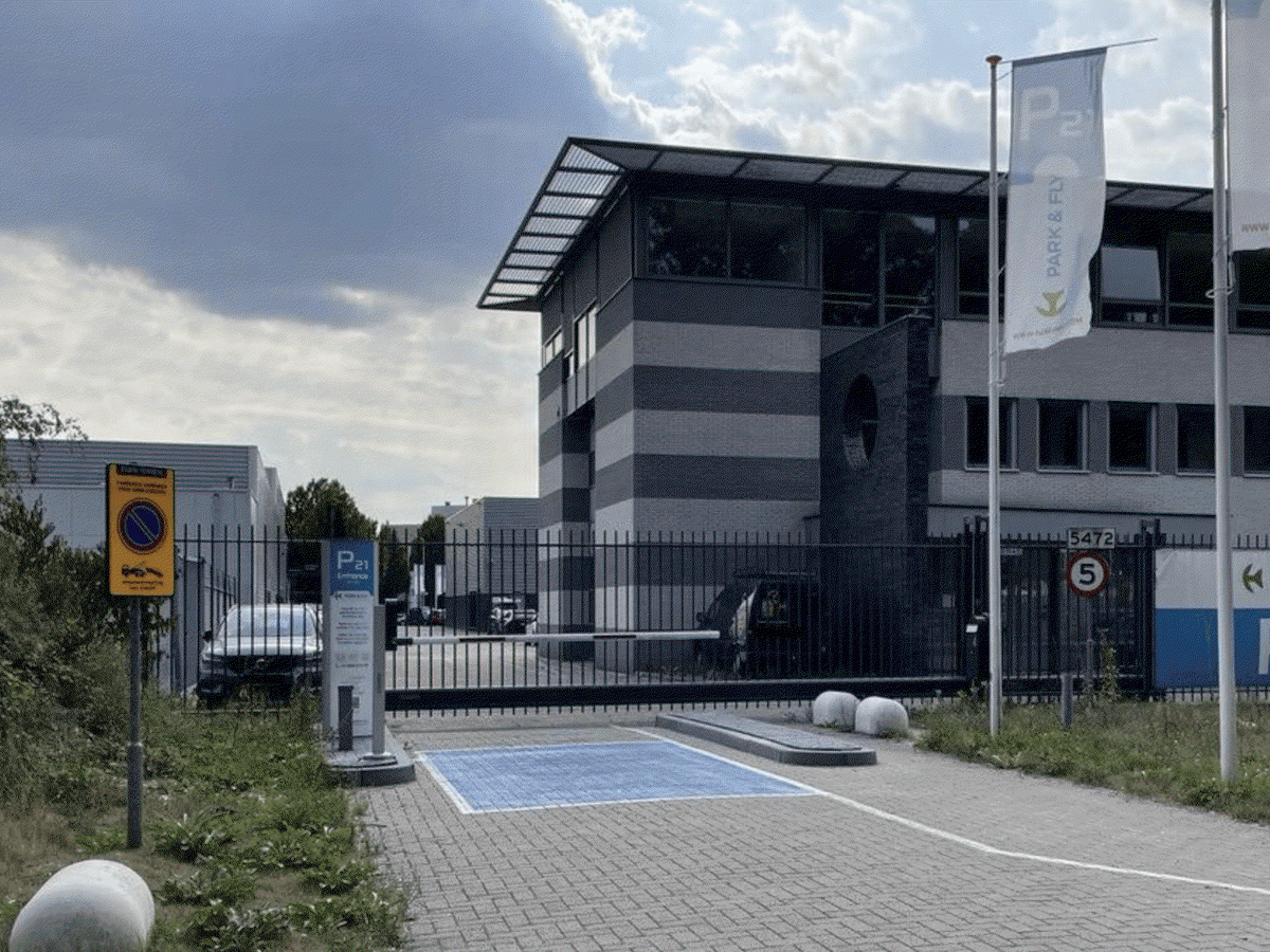 Garage per Parcheggio Aeroporto di Eindhoven – P21