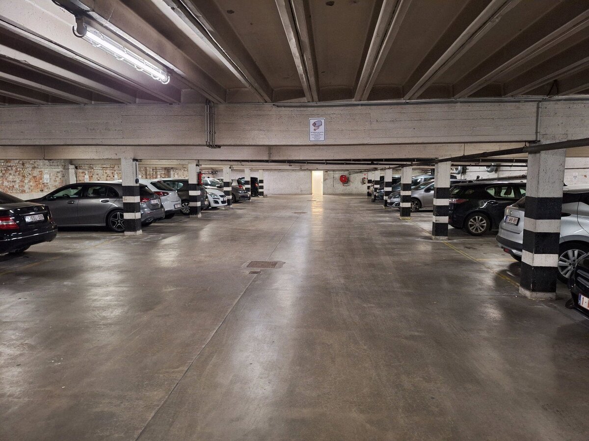 Parkhaus Jette – Tilmont Straße