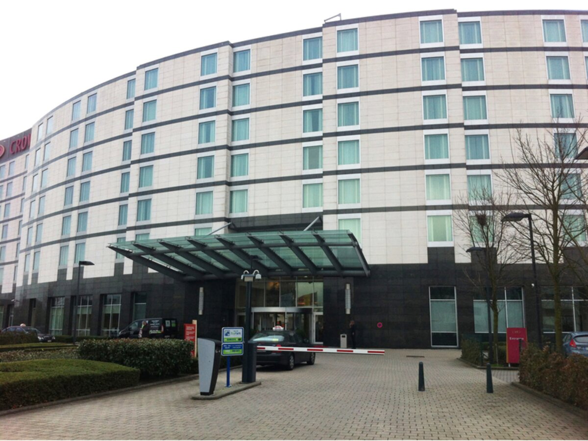 Parking Aeropuerto Bruselas Zaventem - Crowne Plaza
