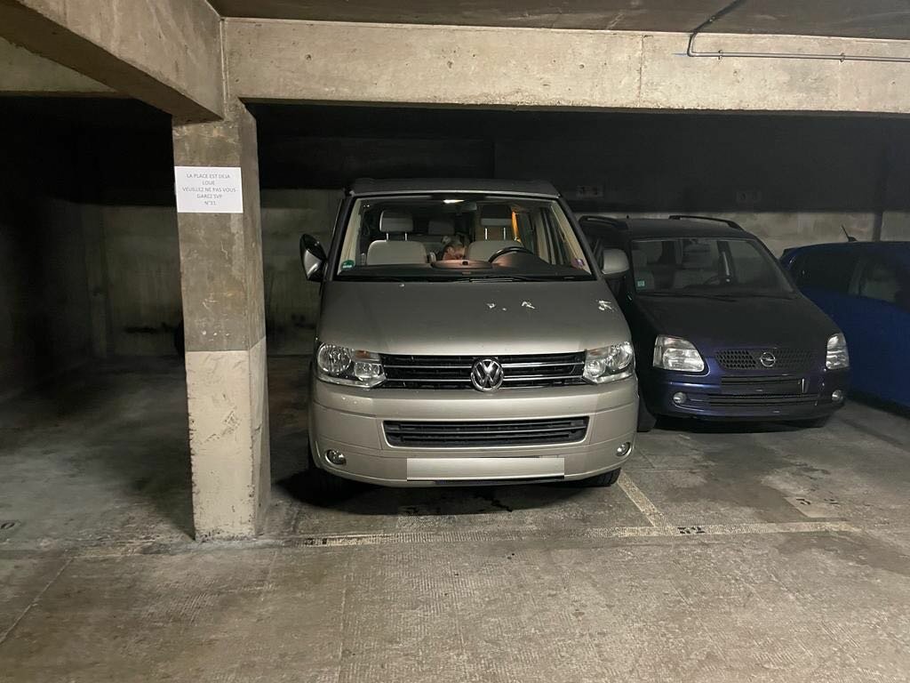 Posto auto di Queenty - parcheggio vicino al Canal Saint-Martin