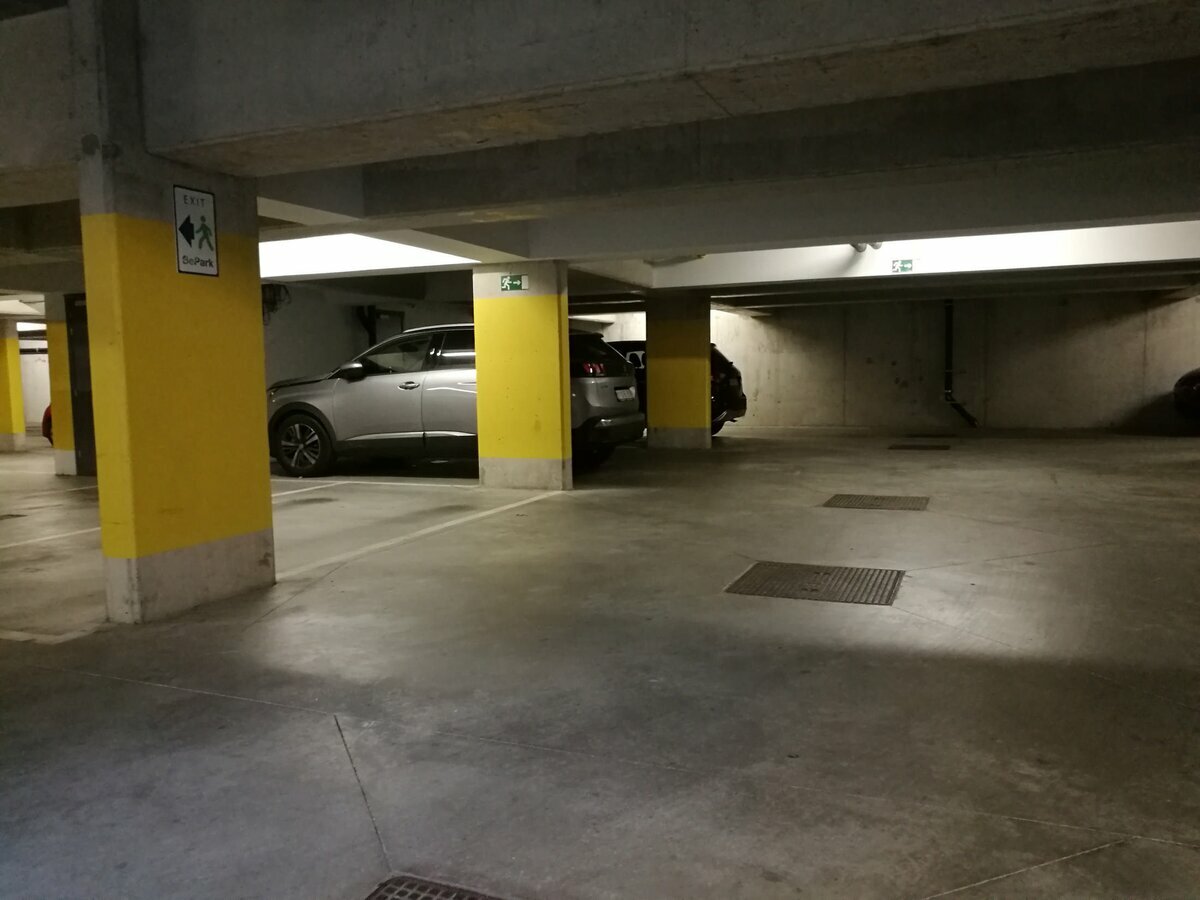 Parcheggio Pannenhuis e Thurn-en-Taxis Bruxelles