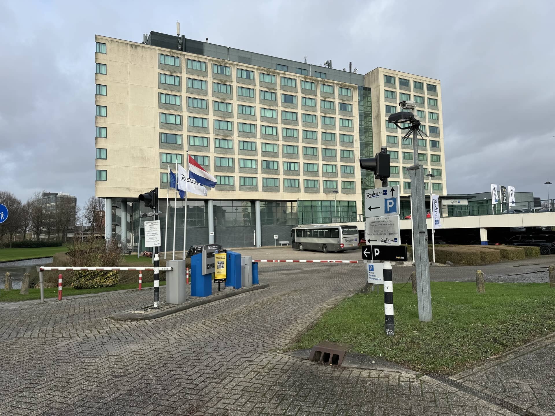 Parkeerplaats Radisson Blu Hotel Amsterdam Airport